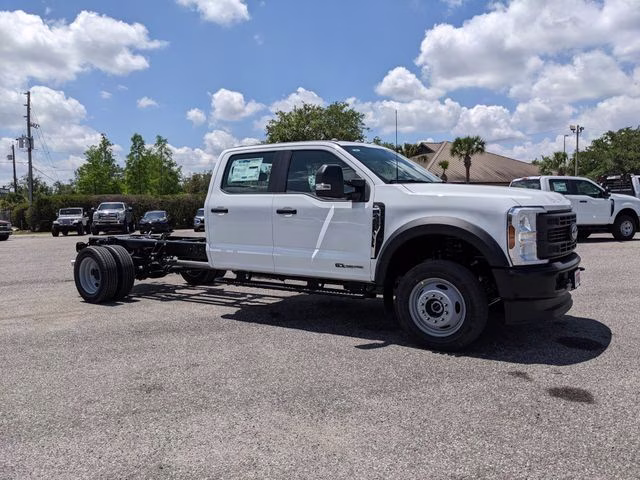 2026 Oxford White Ford Super Duty F-450 DRW XL 4X4 Chassis