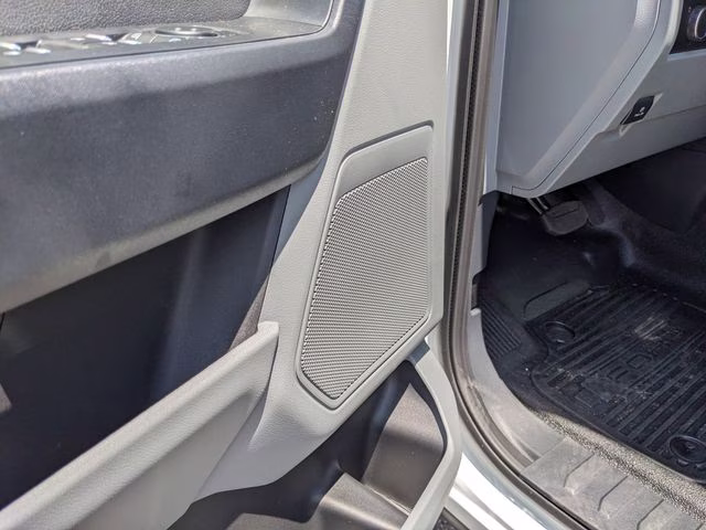 2026 Oxford White Ford Super Duty F-450 DRW XL 4X4 Chassis