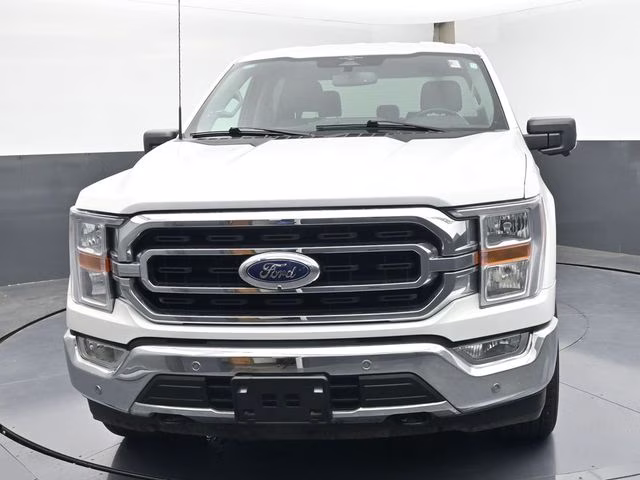 2023 Oxford White Ford F-150 XLT 4X4 Truck