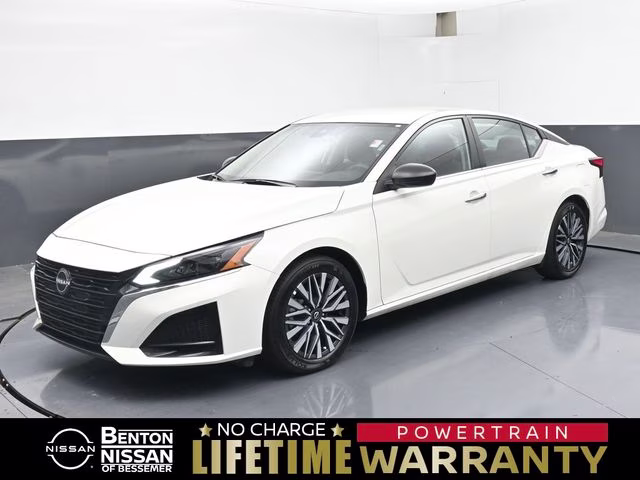 2025 Nissan Altima 2.5 SV's photo