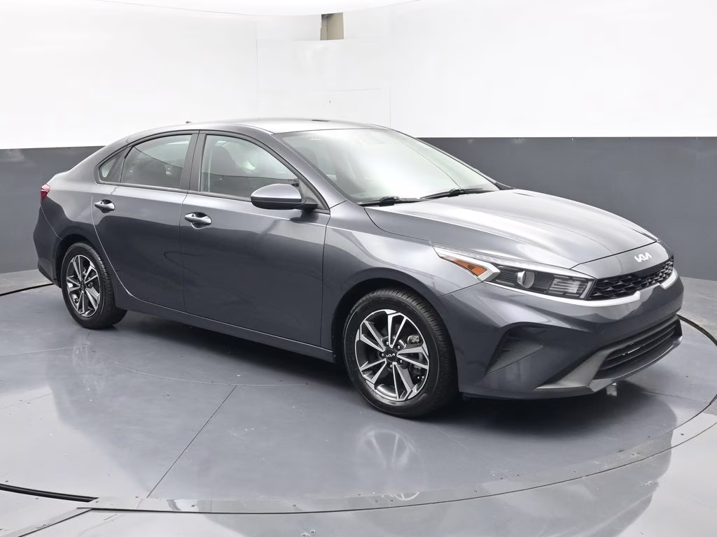 2024 Gravity Gray Kia Forte LXS FWD Sedan