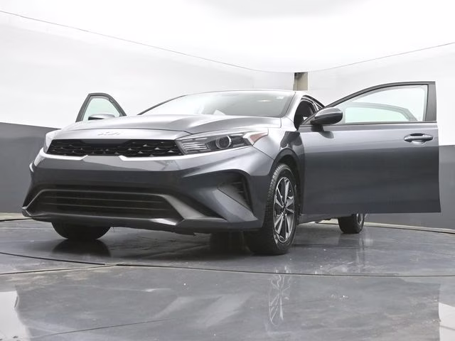 2024 Gravity Gray Kia Forte LXS FWD Sedan
