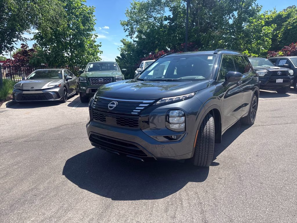2026 Moonrock Gray Nissan Rogue Plug-In Hybrid Platinum AWD SUV