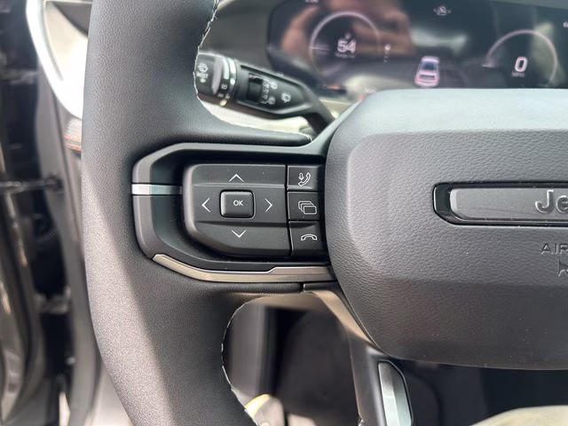 2026 Sting-Gray Clearcoat Jeep Cherokee Limited 4X4 SUV