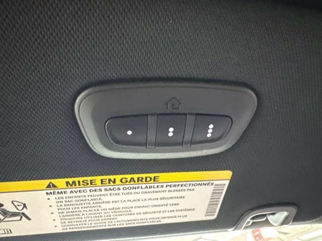 2027 Bright White Clearcoat Chrysler Pacifica Select AWD AWD Van