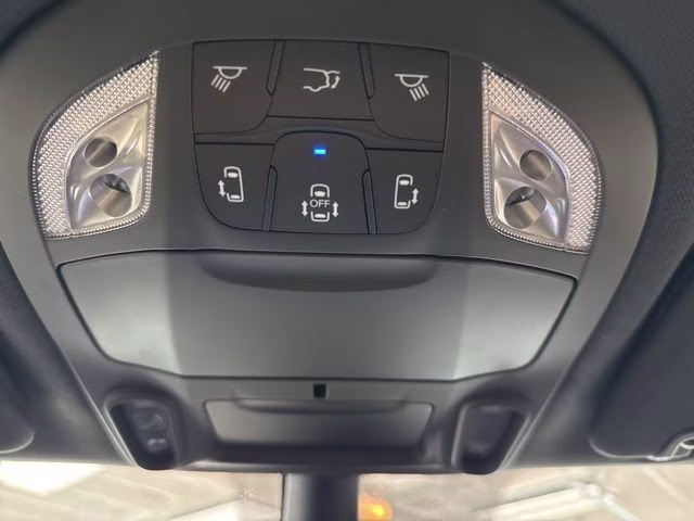 2027 Pxj Chrysler Pacifica Limited AWD Van