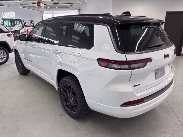 2026 Bright White Clearcoat Jeep Grand Cherokee L Summit 4X4 SUV