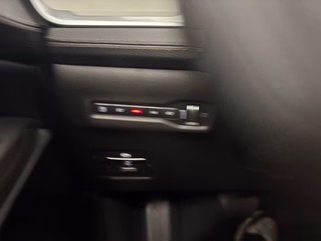 2026 Silver Zynith Clearcoat Jeep Cherokee Limited 4X4 SUV