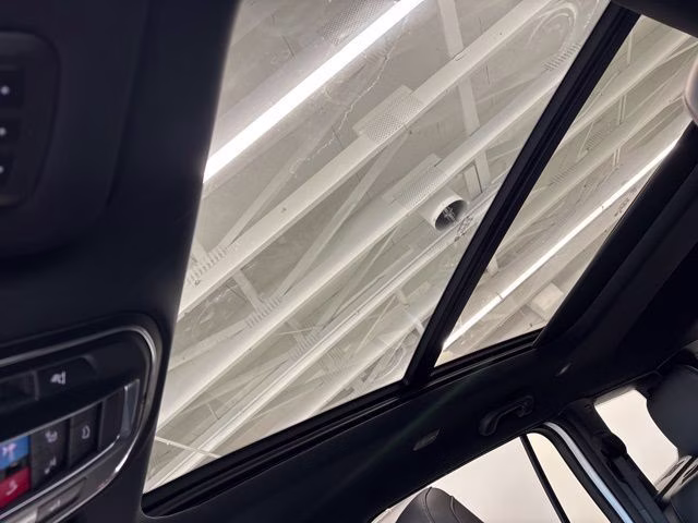 2026 Silver Zynith Clearcoat Jeep Cherokee Overland 4X4 SUV