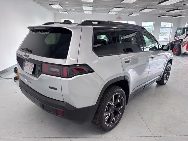 2026 Silver Zynith Clearcoat Jeep Cherokee Overland 4X4 SUV