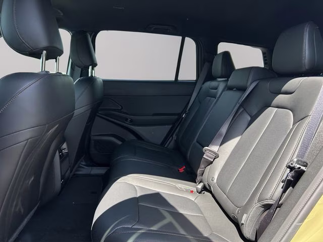 2026 '41 Jeep Cherokee Limited 4X4 SUV