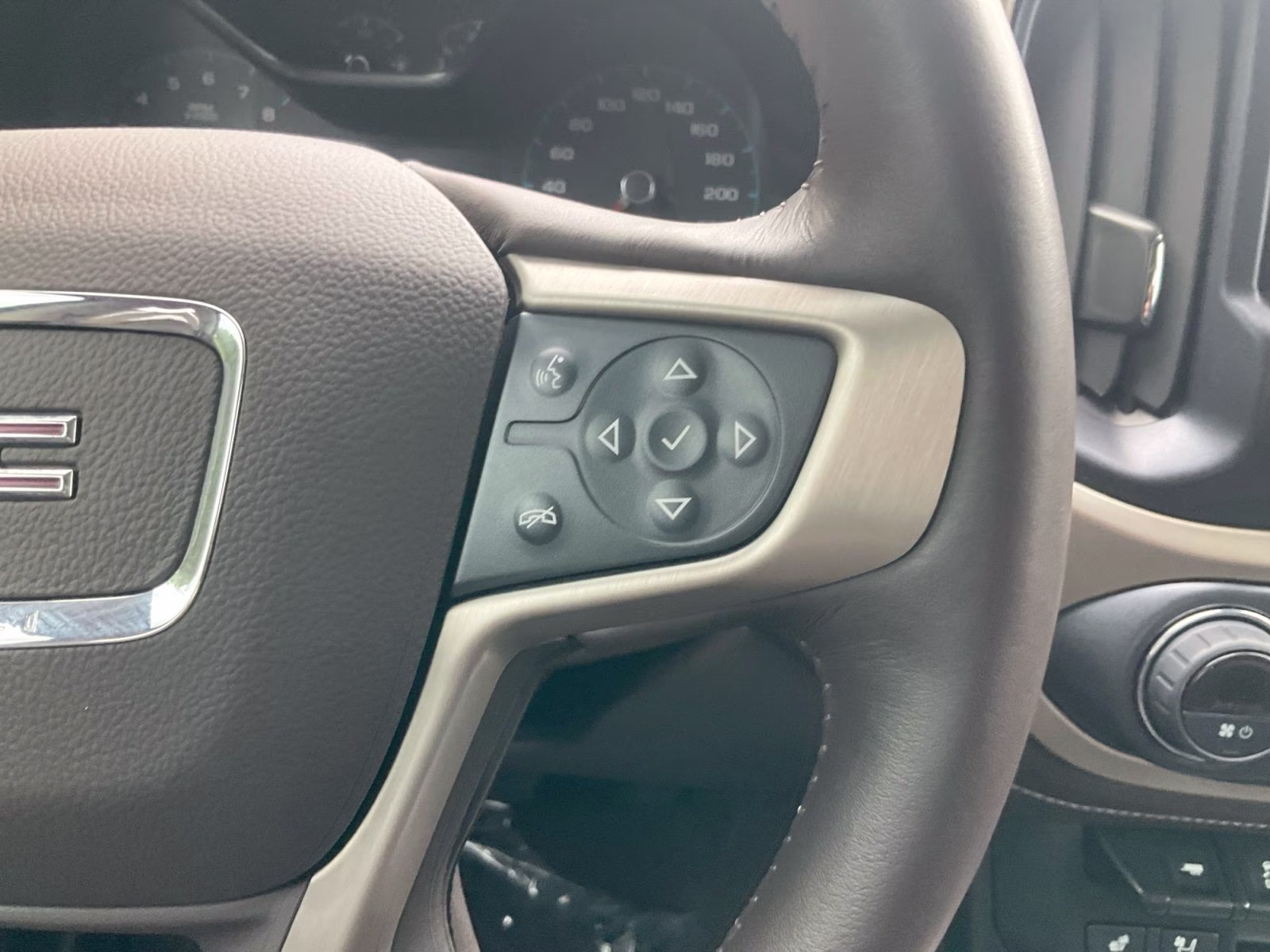 2022 Steel Metallic GMC Canyon Denali 4X4 Truck