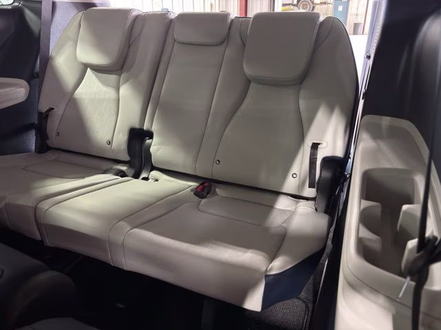 2026 Ceramic Silver Kia Carnival EX FWD Van