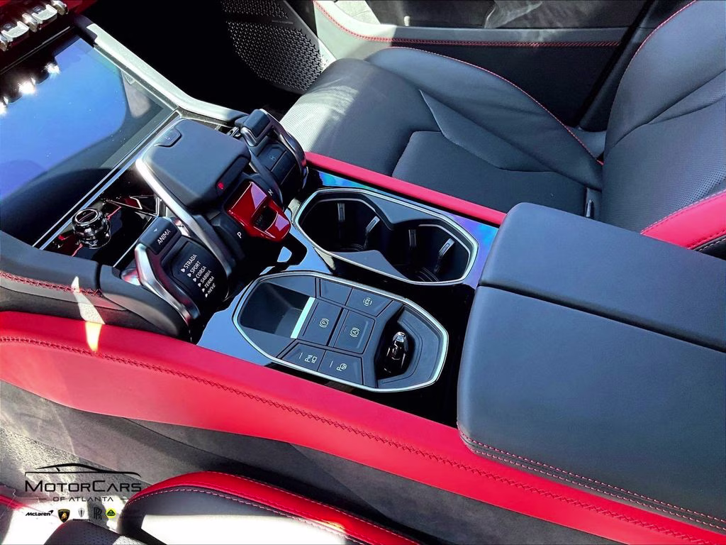 2025 Bianco Monocerus Metallic Lamborghini Urus SE AWD SUV