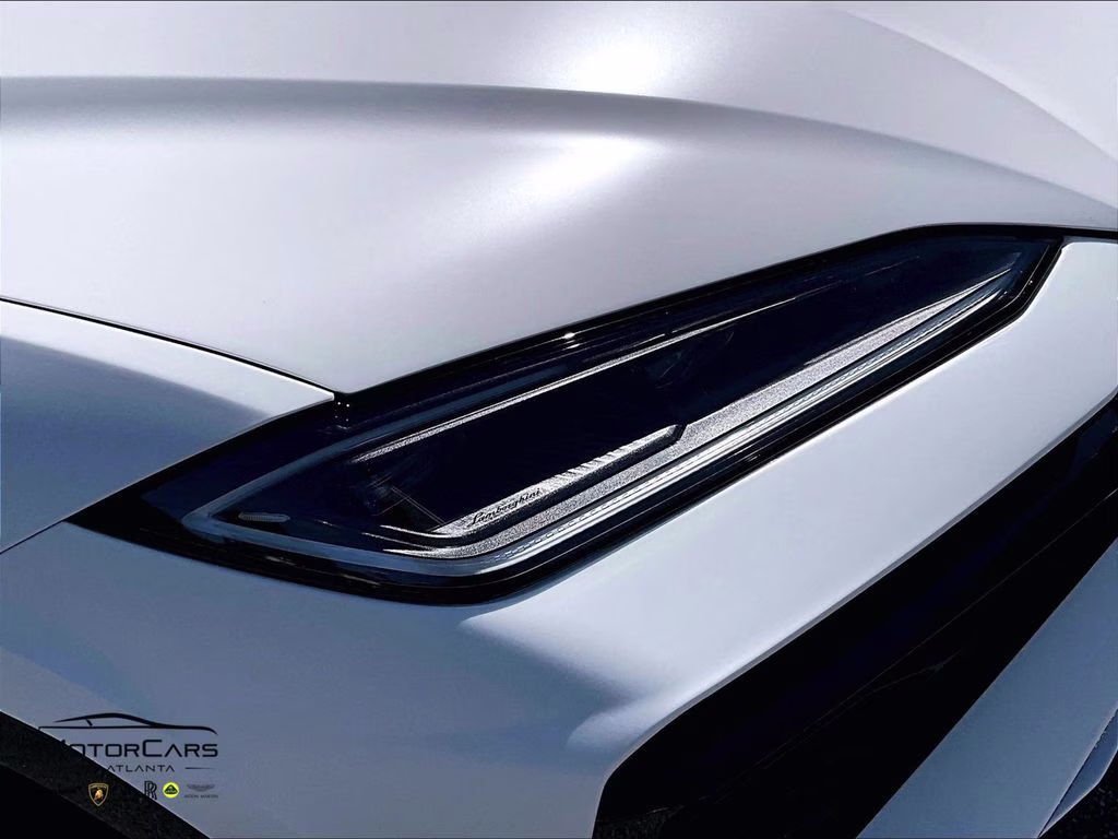 2025 Bianco Monocerus Metallic Lamborghini Urus SE AWD SUV