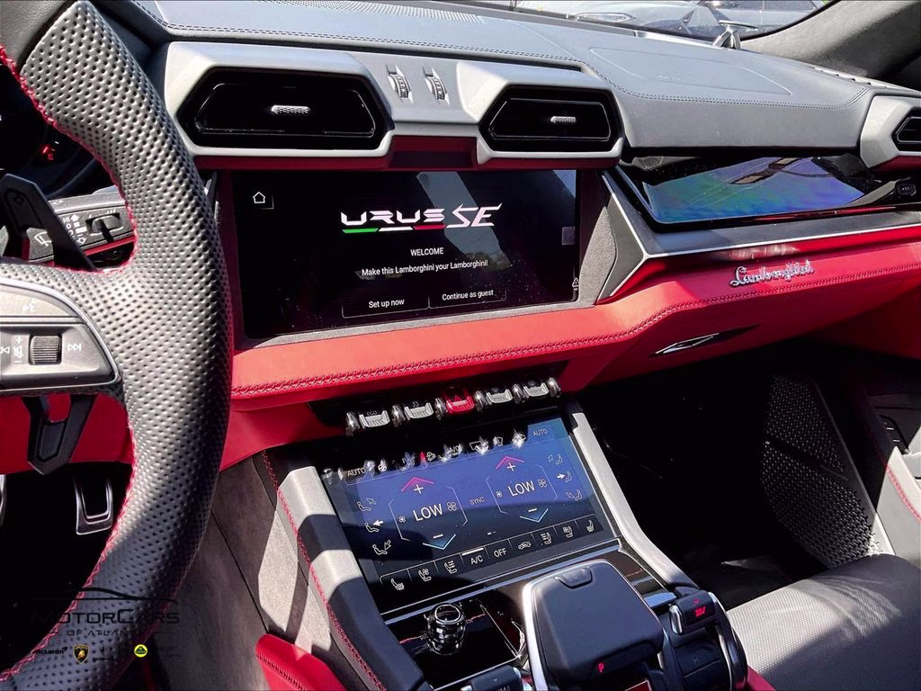 2025 Bianco Monocerus Metallic Lamborghini Urus SE AWD SUV