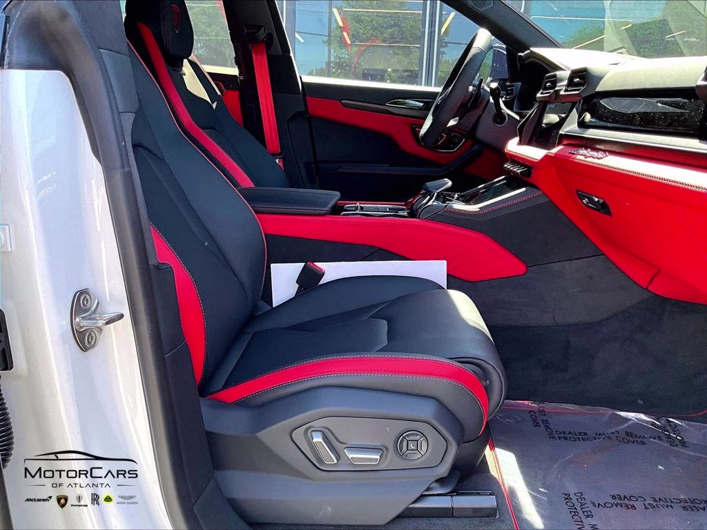2025 Bianco Monocerus Metallic Lamborghini Urus SE AWD SUV