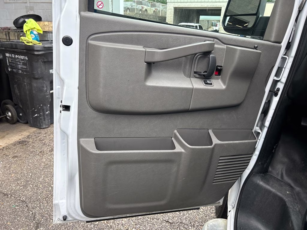 2024 Summit White Chevrolet Express 2500 Work Van RWD Van