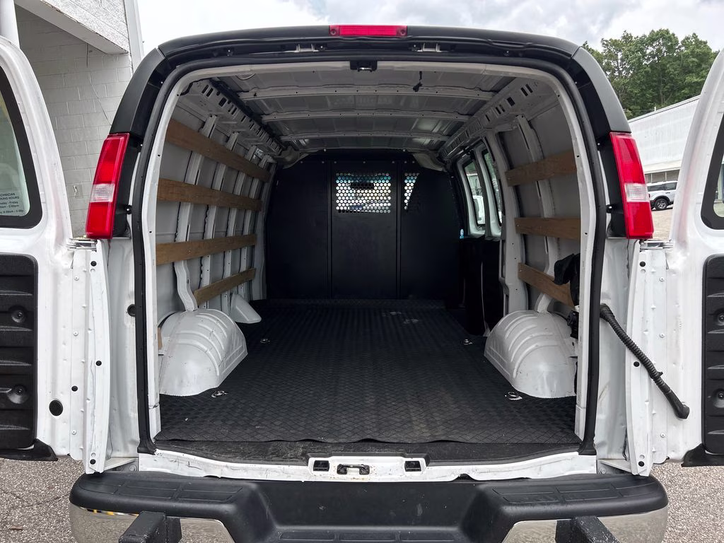 2024 Summit White Chevrolet Express 2500 Work Van RWD Van