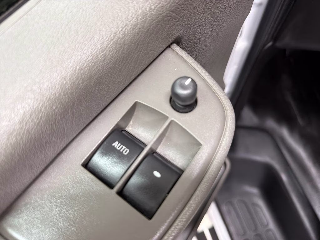 2024 Summit White GMC Savana 2500 Work Van RWD Van