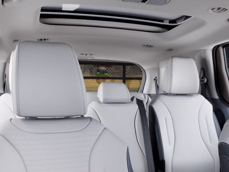 2026 Ceramic Silver Kia Carnival Hybrid SX Prestige FWD Van