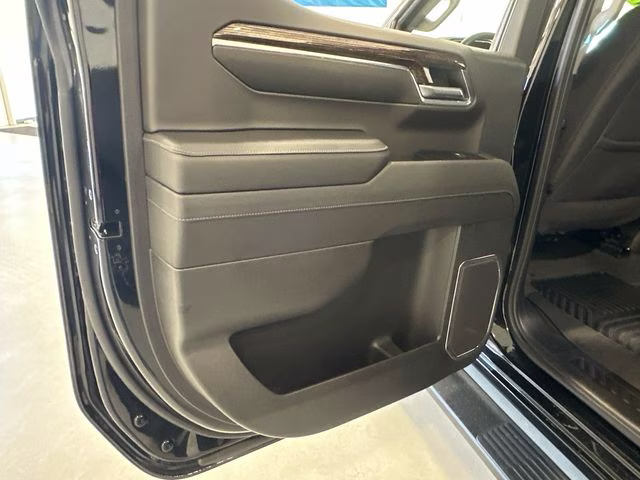 2024 Onyx Black GMC Sierra 1500 Elevation 4X4 Truck