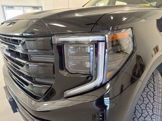 2024 Onyx Black GMC Sierra 1500 Elevation 4X4 Truck