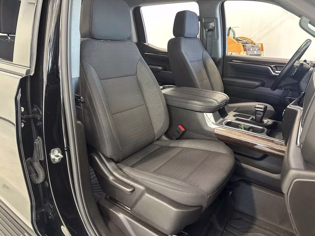 2024 Onyx Black GMC Sierra 1500 Elevation 4X4 Truck