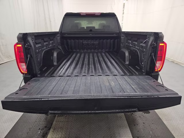 2024 Onyx Black GMC Sierra 1500 Elevation 4X4 Truck