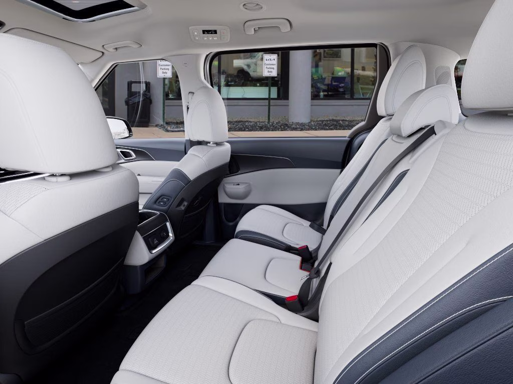 2026 Ceramic Silver Kia Carnival Hybrid SX Prestige FWD Van