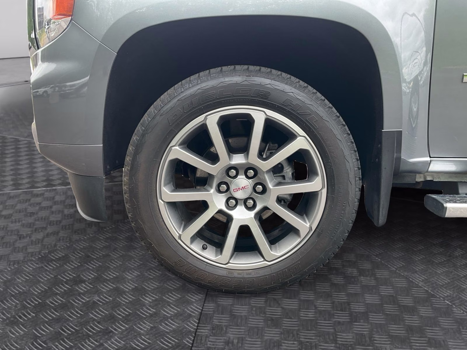 2022 Steel Metallic GMC Canyon Denali 4X4 Truck