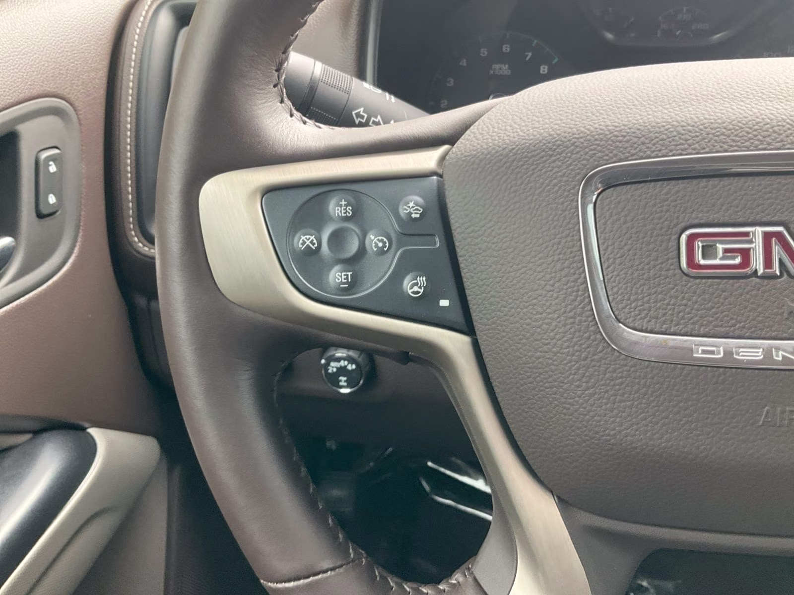 2022 Steel Metallic GMC Canyon Denali 4X4 Truck