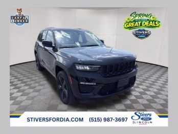 2024 Diamond Black Crystal Pearlcoat Jeep Grand Cherokee Limited 4X4 SUV