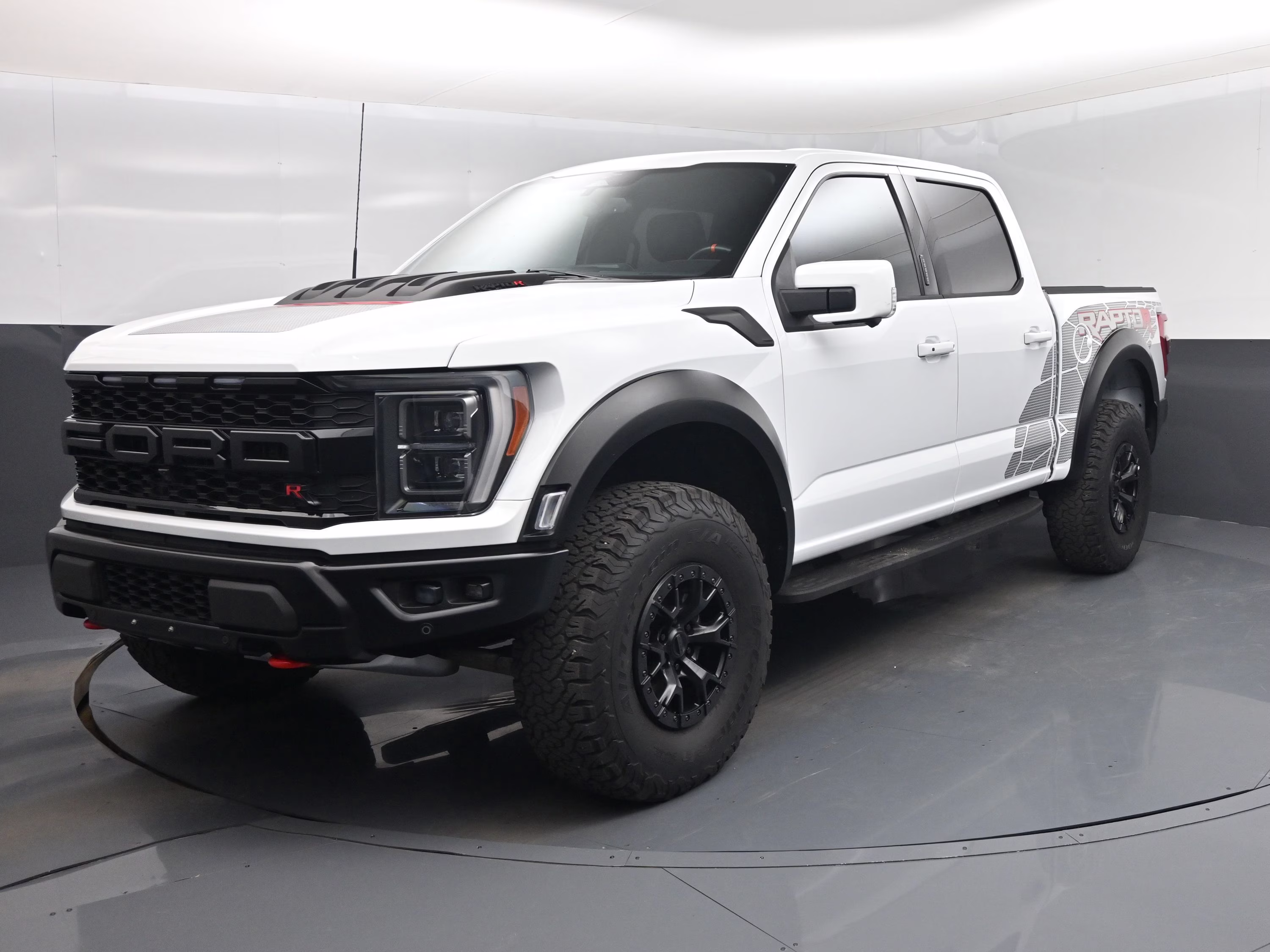 2023 Oxford White Ford F-150 Raptor 4X4 Truck