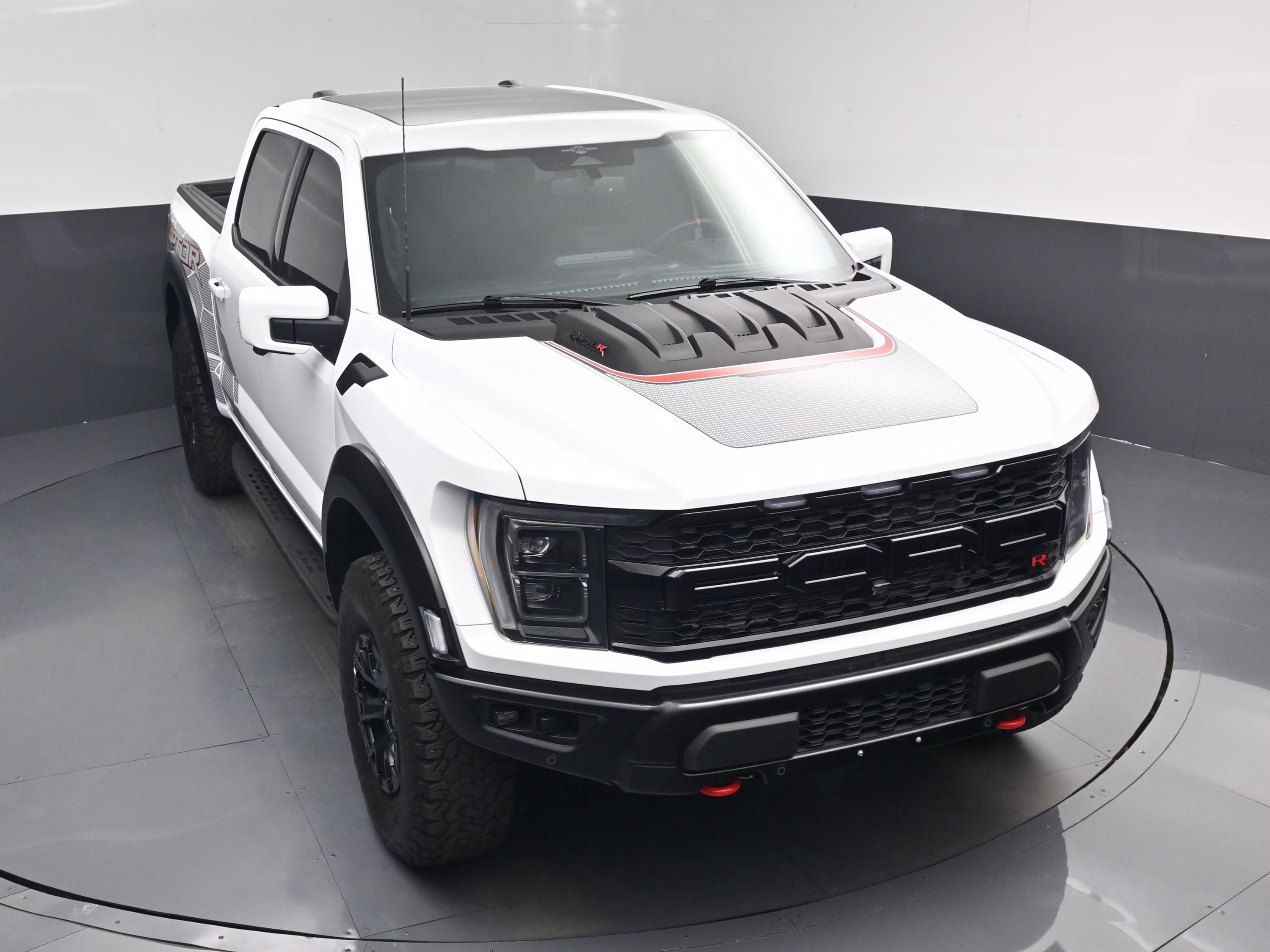 2023 Oxford White Ford F-150 Raptor 4X4 Truck