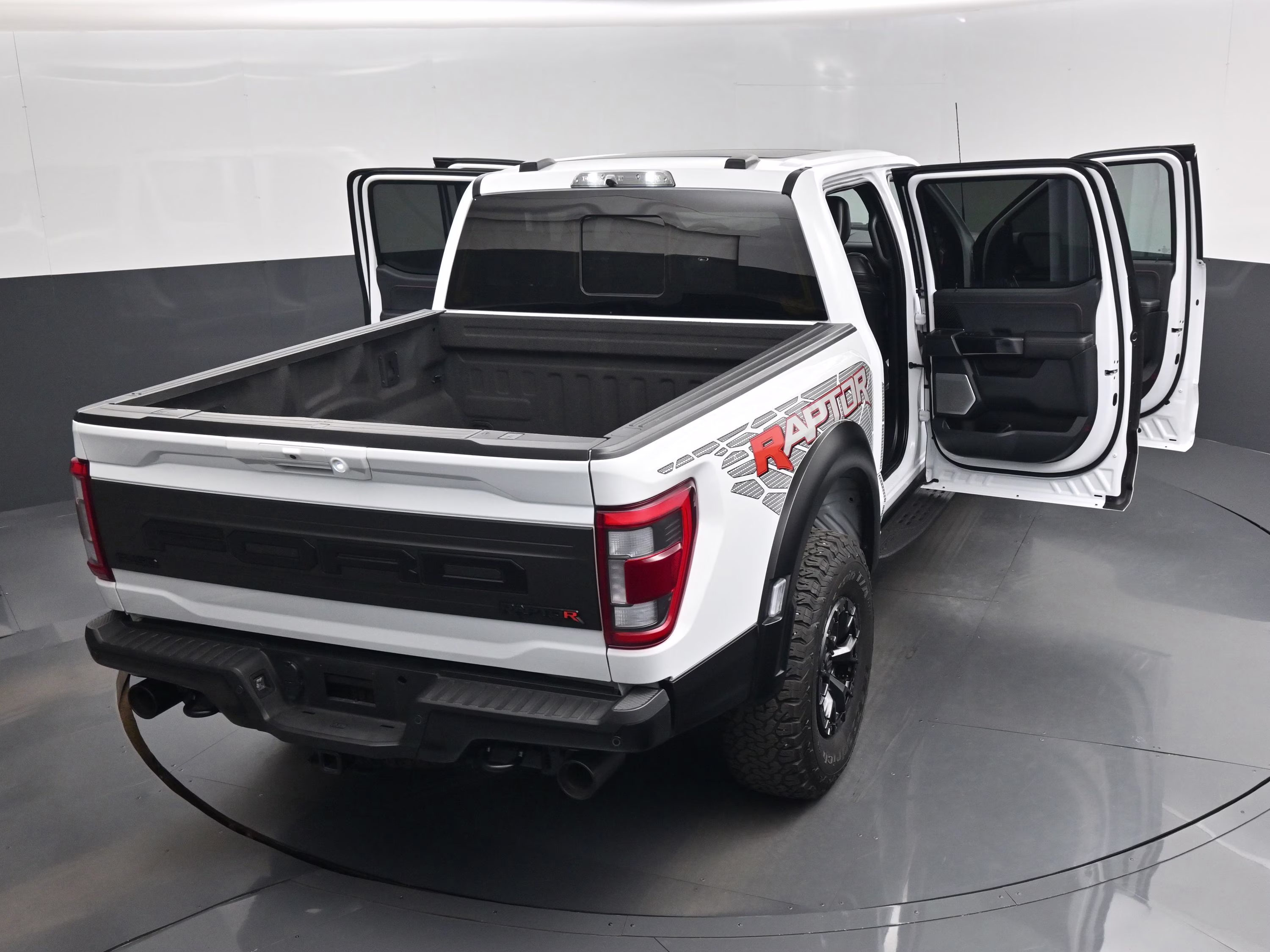2023 Oxford White Ford F-150 Raptor 4X4 Truck