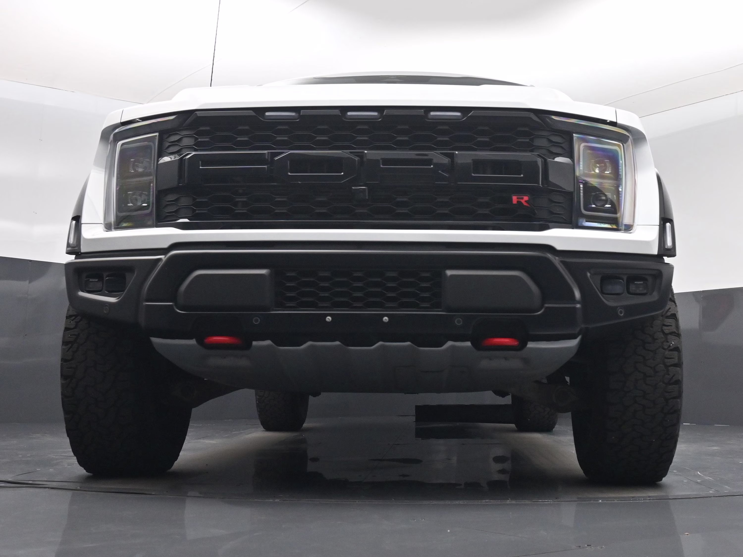 2023 Oxford White Ford F-150 Raptor 4X4 Truck