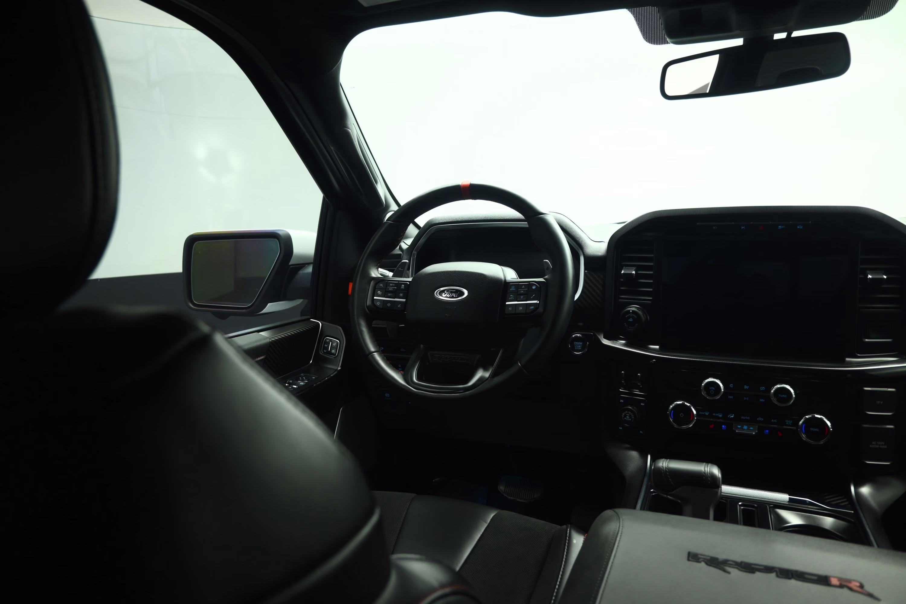 2023 Oxford White Ford F-150 Raptor 4X4 Truck