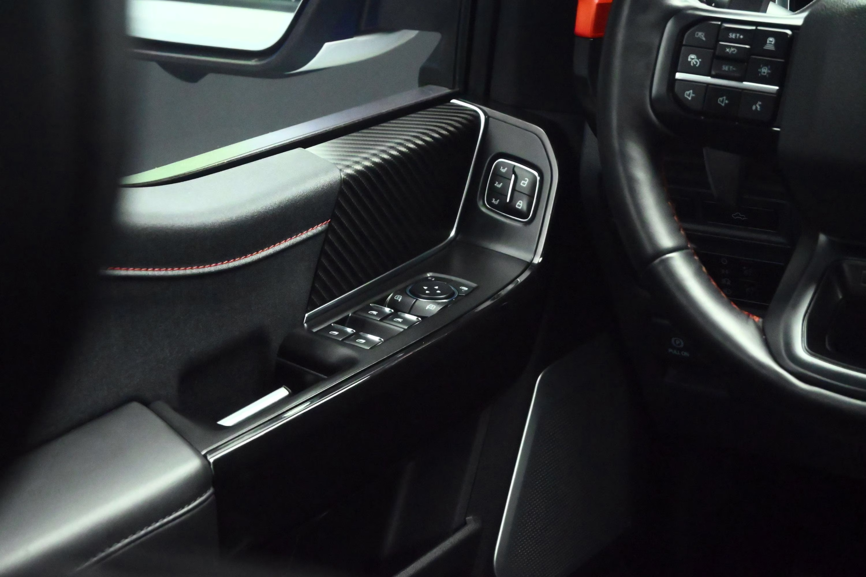 2023 Oxford White Ford F-150 Raptor 4X4 Truck