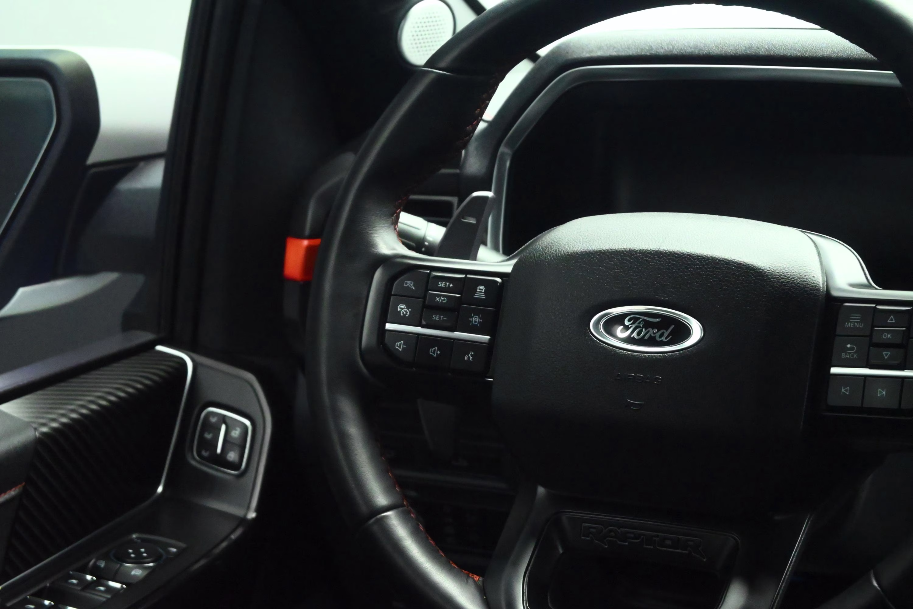2023 Oxford White Ford F-150 Raptor 4X4 Truck