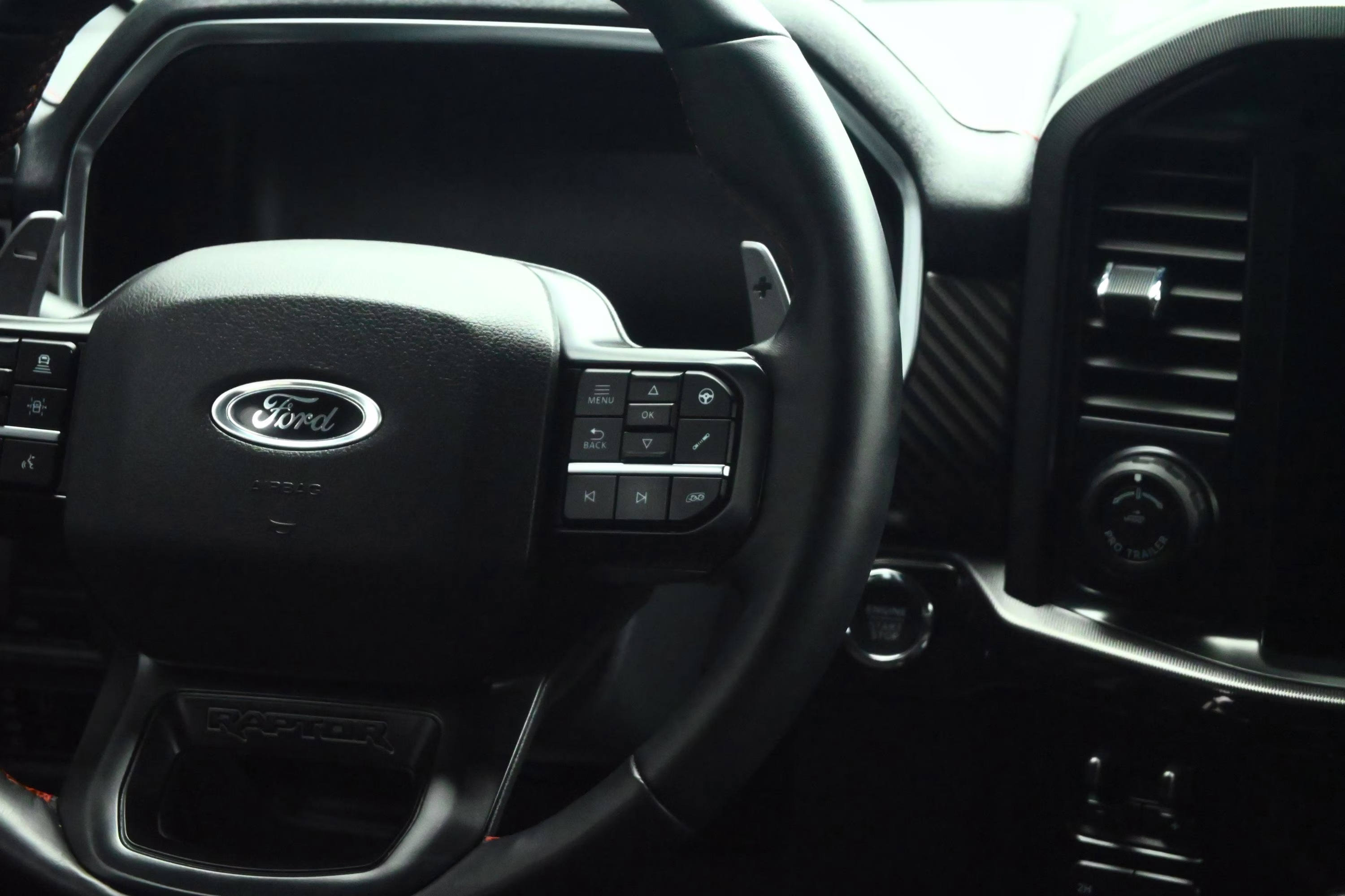2023 Oxford White Ford F-150 Raptor 4X4 Truck