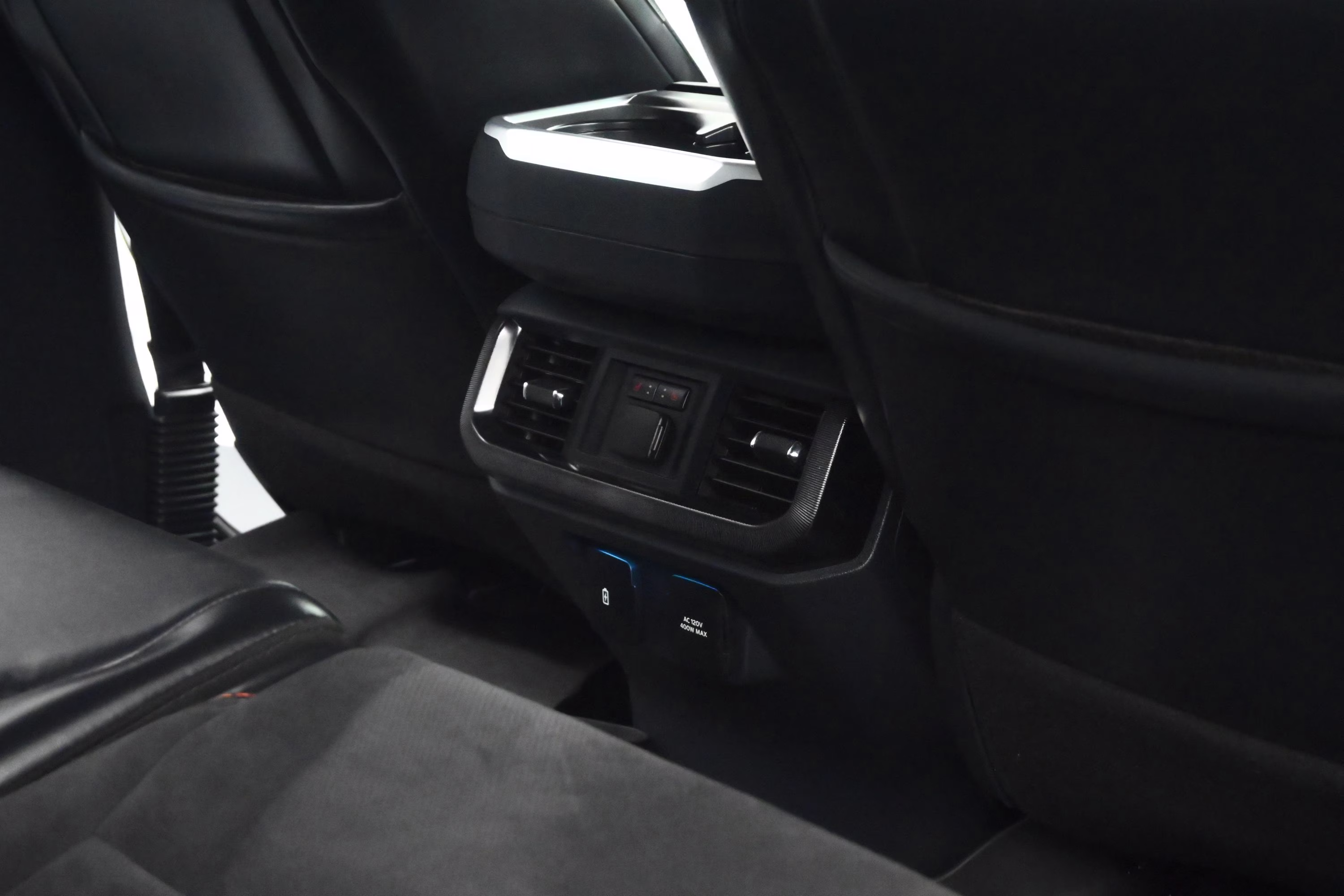 2023 Oxford White Ford F-150 Raptor 4X4 Truck