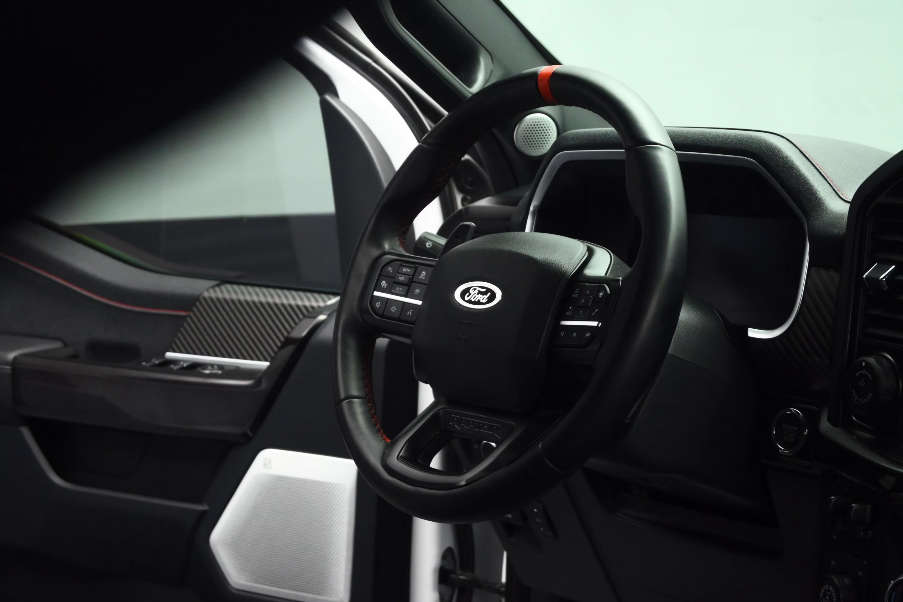 2023 Oxford White Ford F-150 Raptor 4X4 Truck