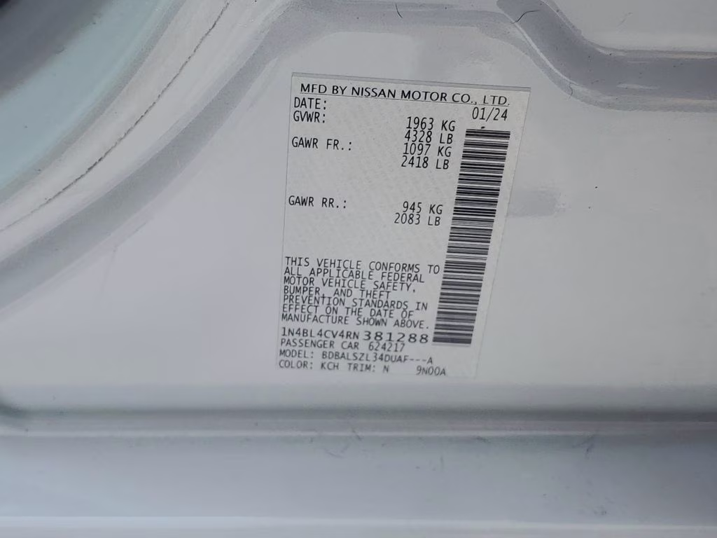 2024 Gray Sky Pearl Nissan Altima 2.5 SR FWD Sedan