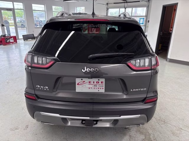 2019 Granite Crystal Metallic Clearcoat Jeep Cherokee Limited 4X4 SUV