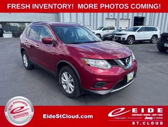 2016 Cayenne Red Nissan Rogue SV AWD SUV