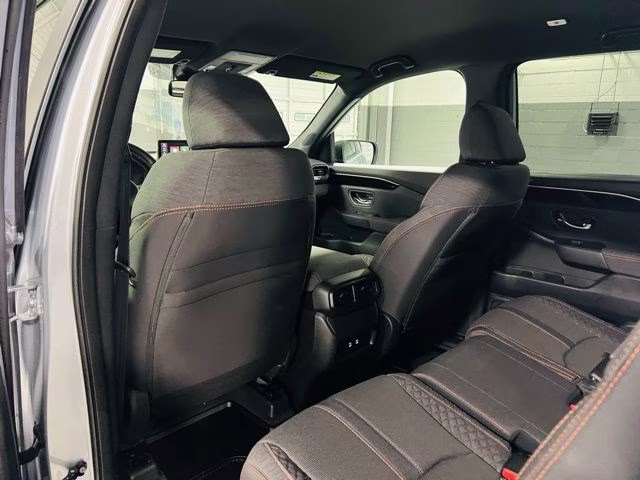 2026 Solar Silver Metallic Honda Pilot Sport FWD SUV