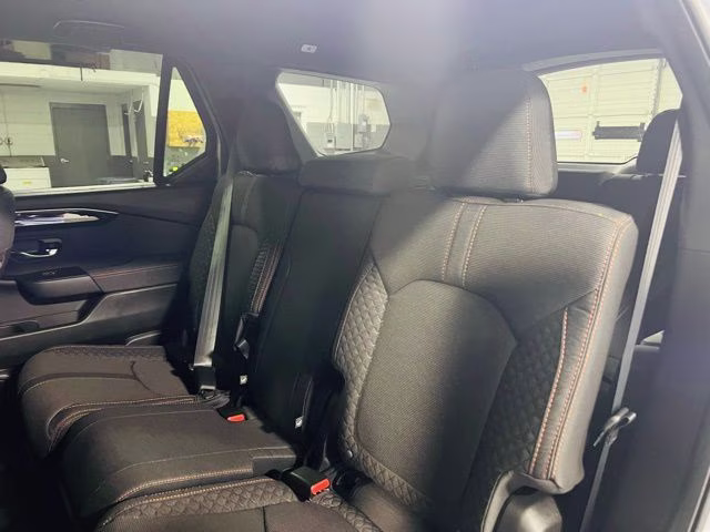 2026 Solar Silver Metallic Honda Pilot Sport FWD SUV