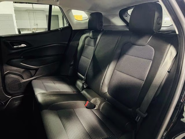 2025 Mosaic Black Metallic Chevrolet Trax LT FWD SUV