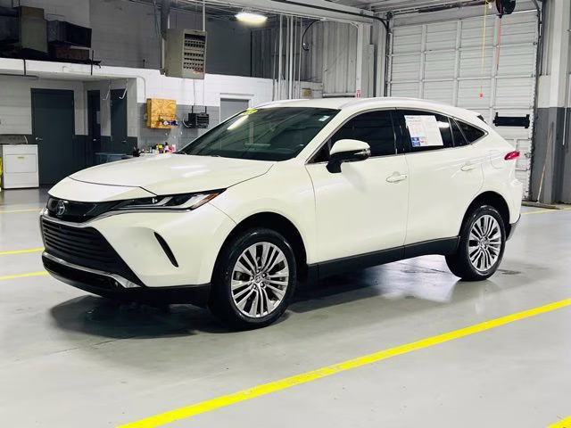 2022 White Toyota Venza Limited AWD SUV